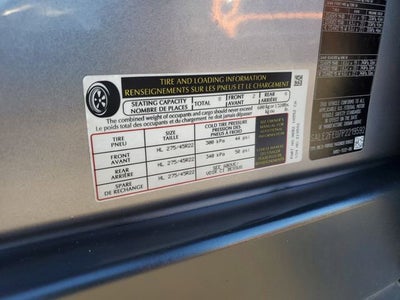 2023 Land Rover Defender 130 X-Dynamic SE