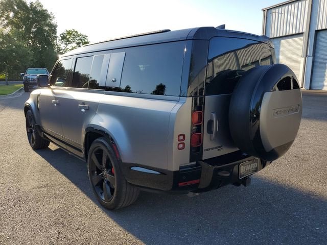 2023 Land Rover Defender 130 X-Dynamic SE