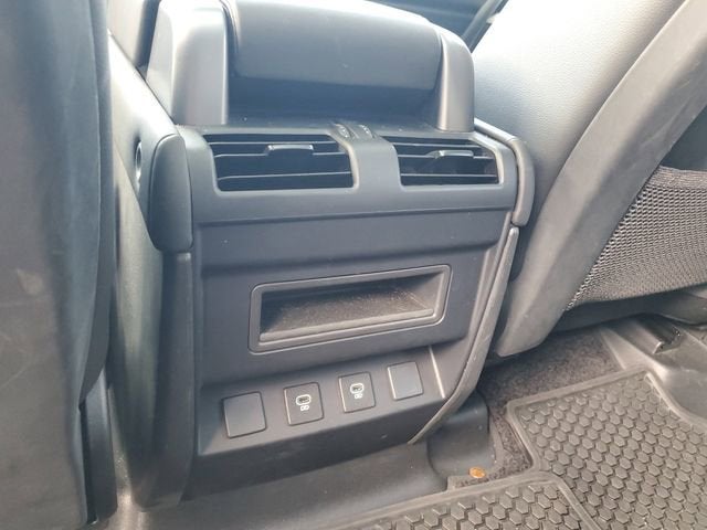 2024 Land Rover Defender 110 P400 S