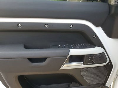 2024 Land Rover Defender 110 P400 S