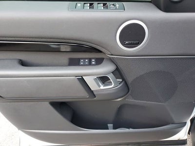 2024 Land Rover Discovery S