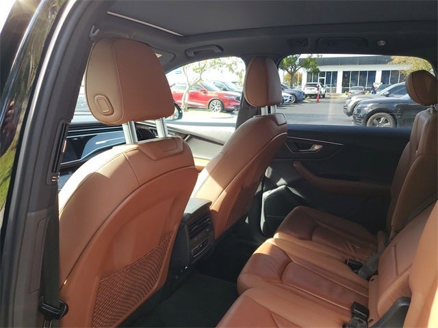 2021 Audi Q7 Premium Plus