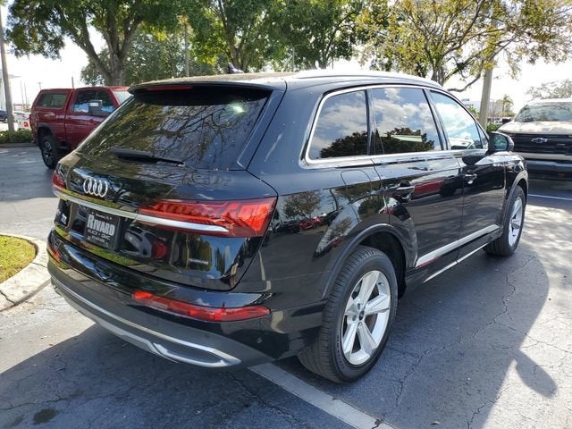 2021 Audi Q7 Premium Plus