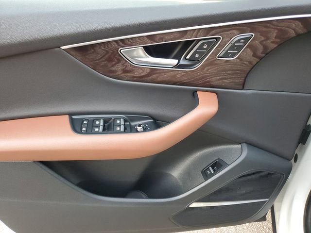 2021 Audi Q7 Premium Plus 45 TFSI quattro Tiptronic