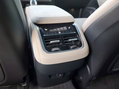 2025 Volvo XC90 Ultra