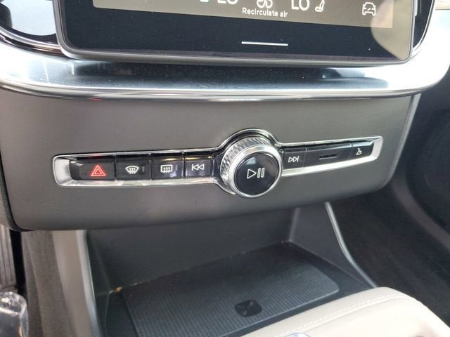 2025 Volvo XC90 Ultra