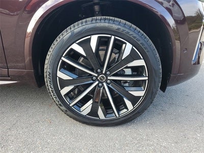 2025 Volvo XC90 Ultra