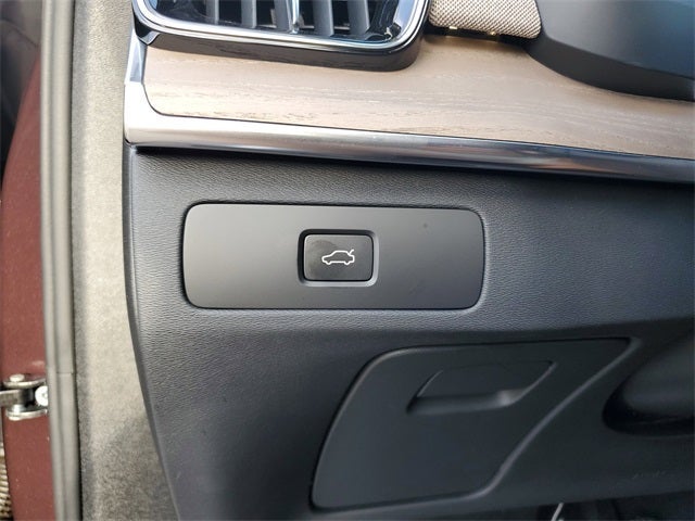 2025 Volvo XC90 Ultra