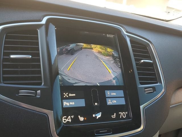 2021 Volvo XC90 T6 Momentum 7 Passenger