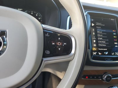 2021 Volvo XC90 T6 Momentum 7 Passenger