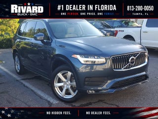 2021 Volvo XC90 Momentum