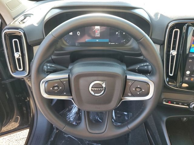 2026 Volvo XC40 Plus