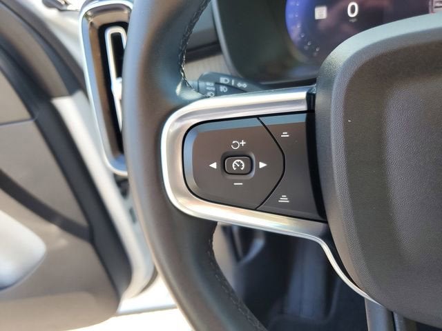 2026 Volvo XC40 Plus