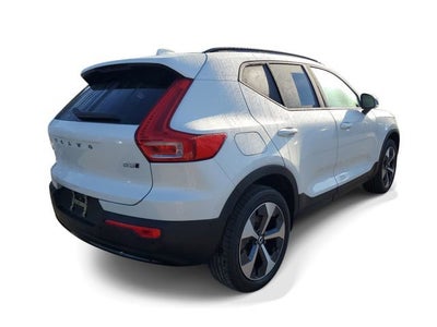 2026 Volvo XC40 Plus