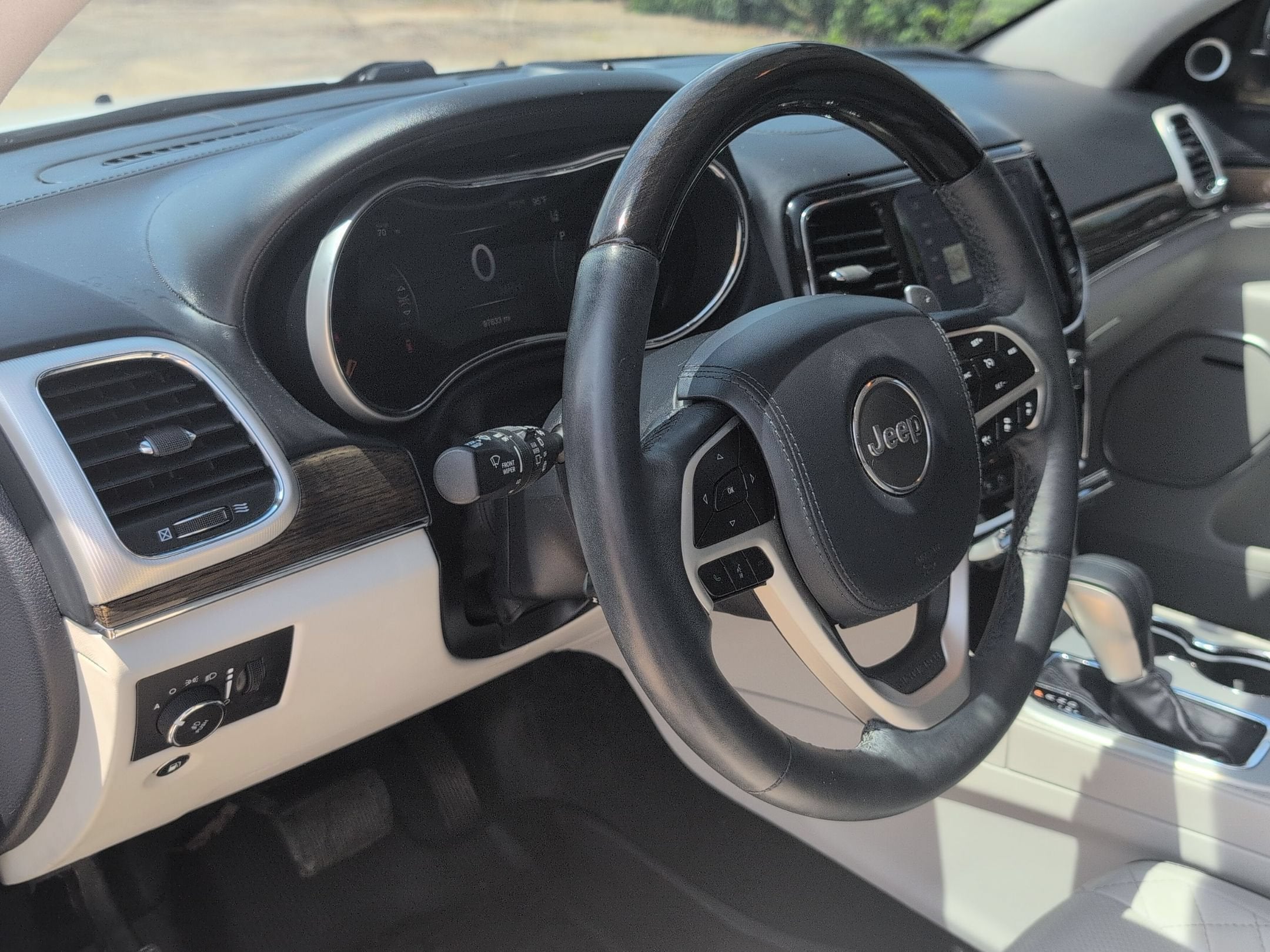 2019 Jeep Grand Cherokee Summit