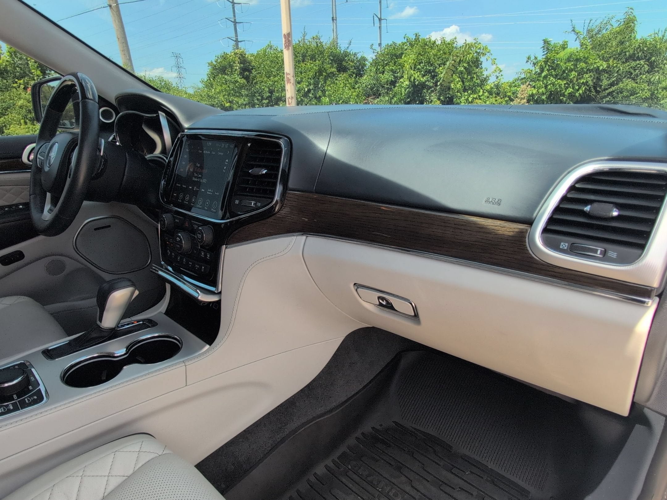 2019 Jeep Grand Cherokee Summit