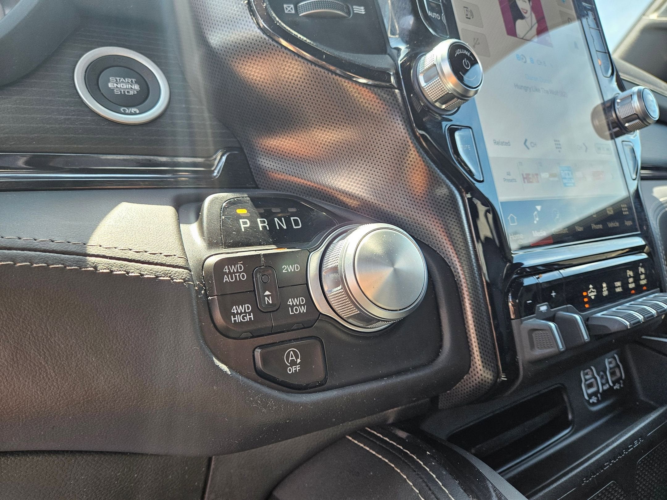 2023 RAM 1500 Limited Crew Cab 4x4 5'7" Box