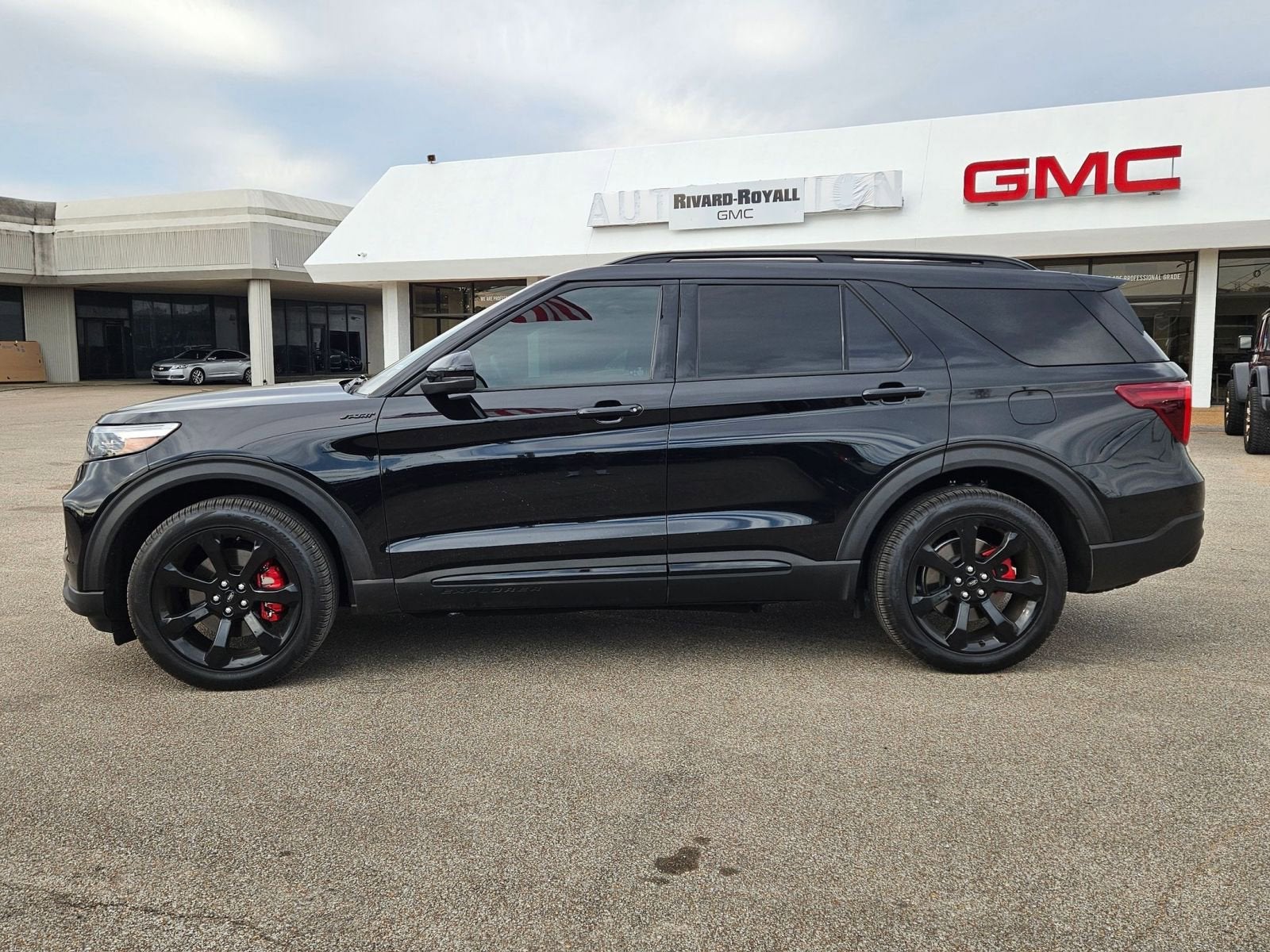 2023 Ford Explorer ST