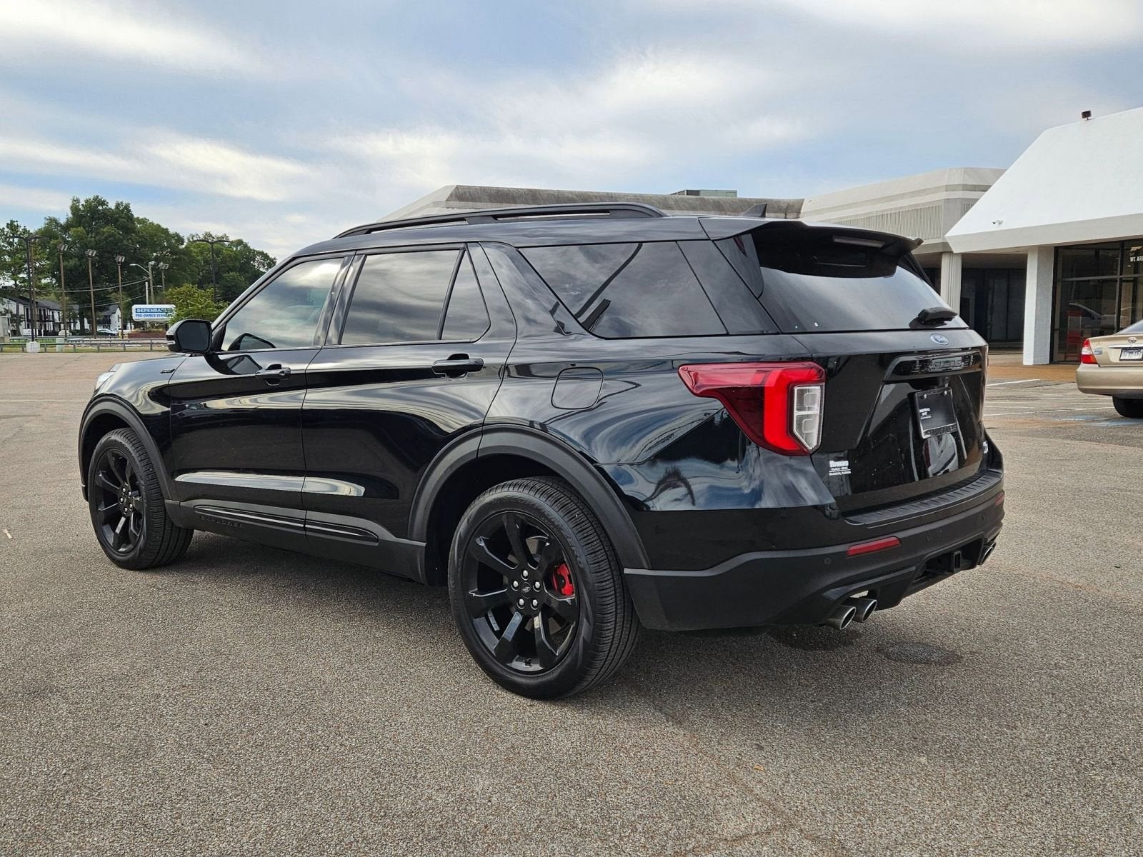 2023 Ford Explorer ST