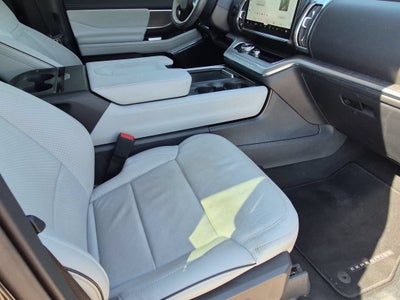 2025 Ford Expedition Platinum MAX