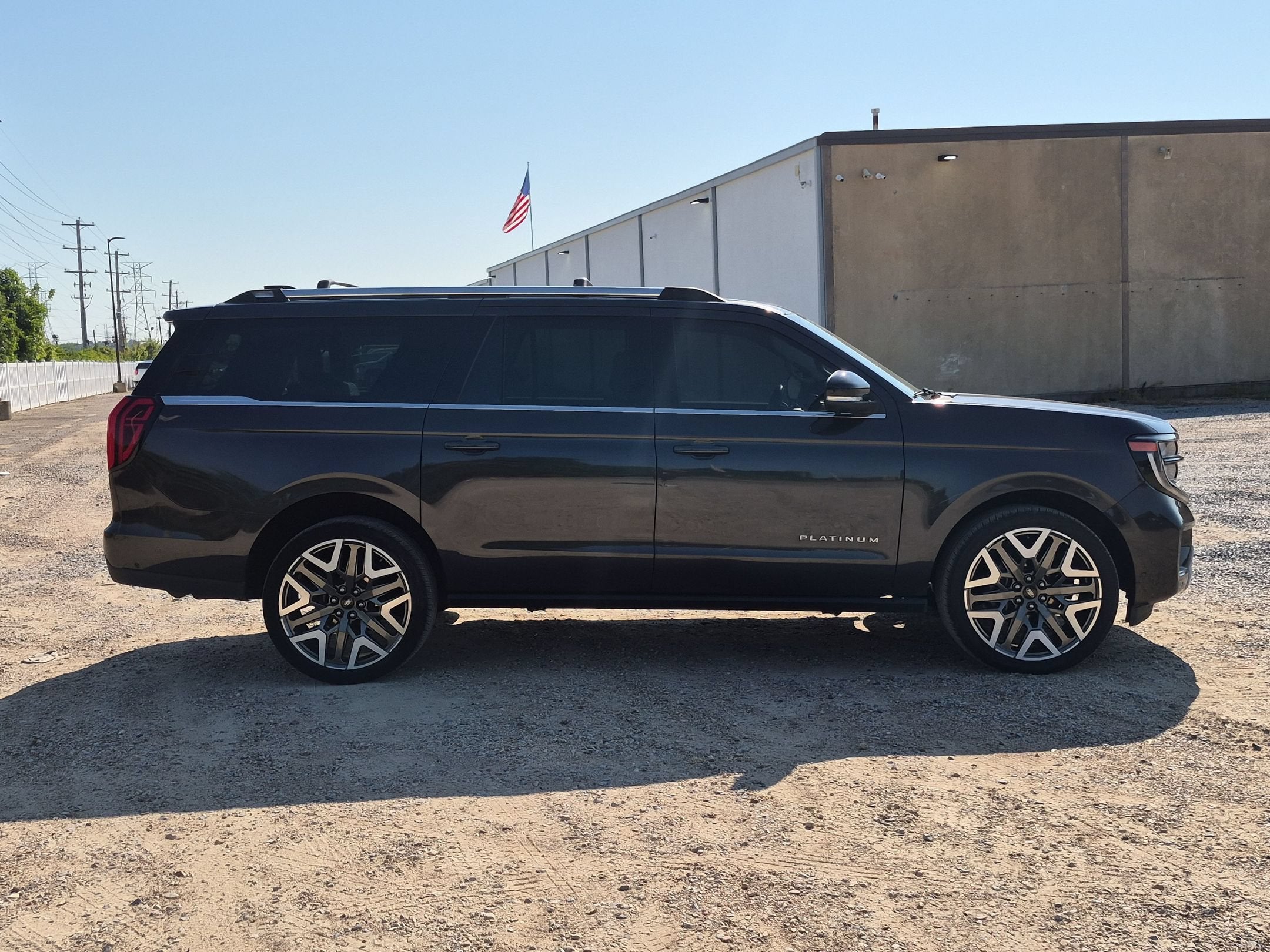 2025 Ford Expedition Platinum MAX