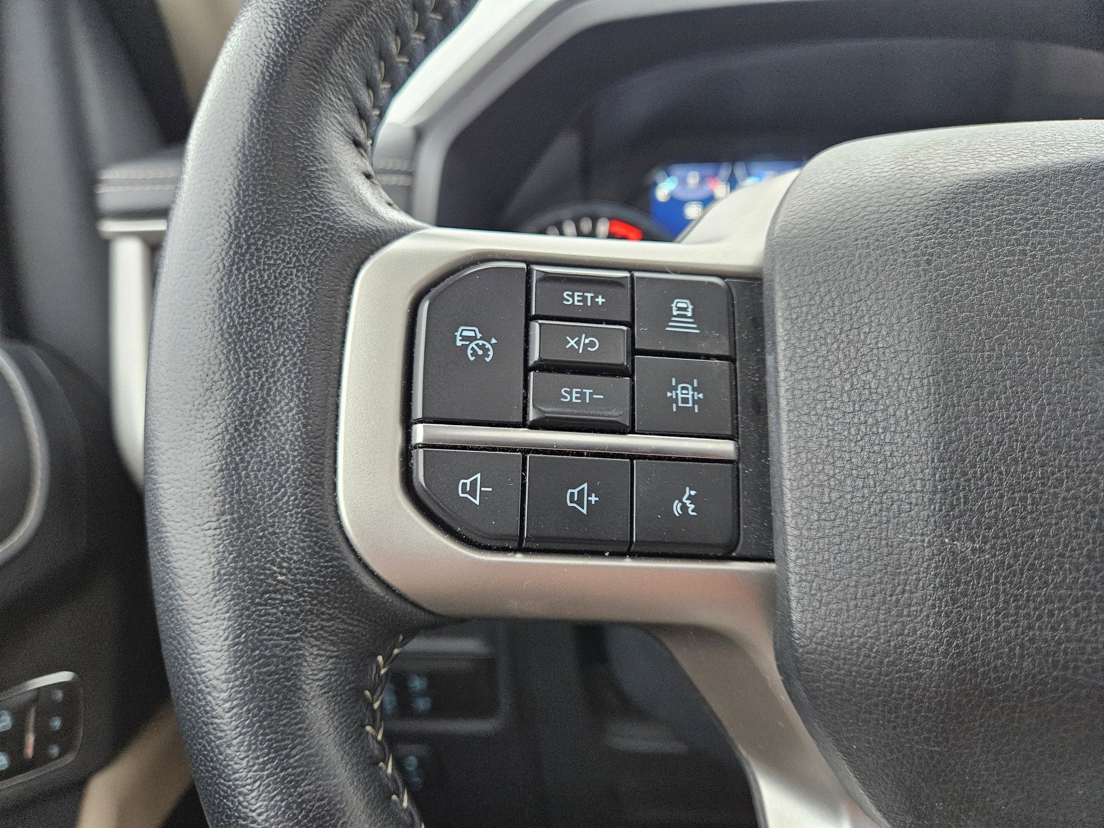 2023 Ford Expedition XLT