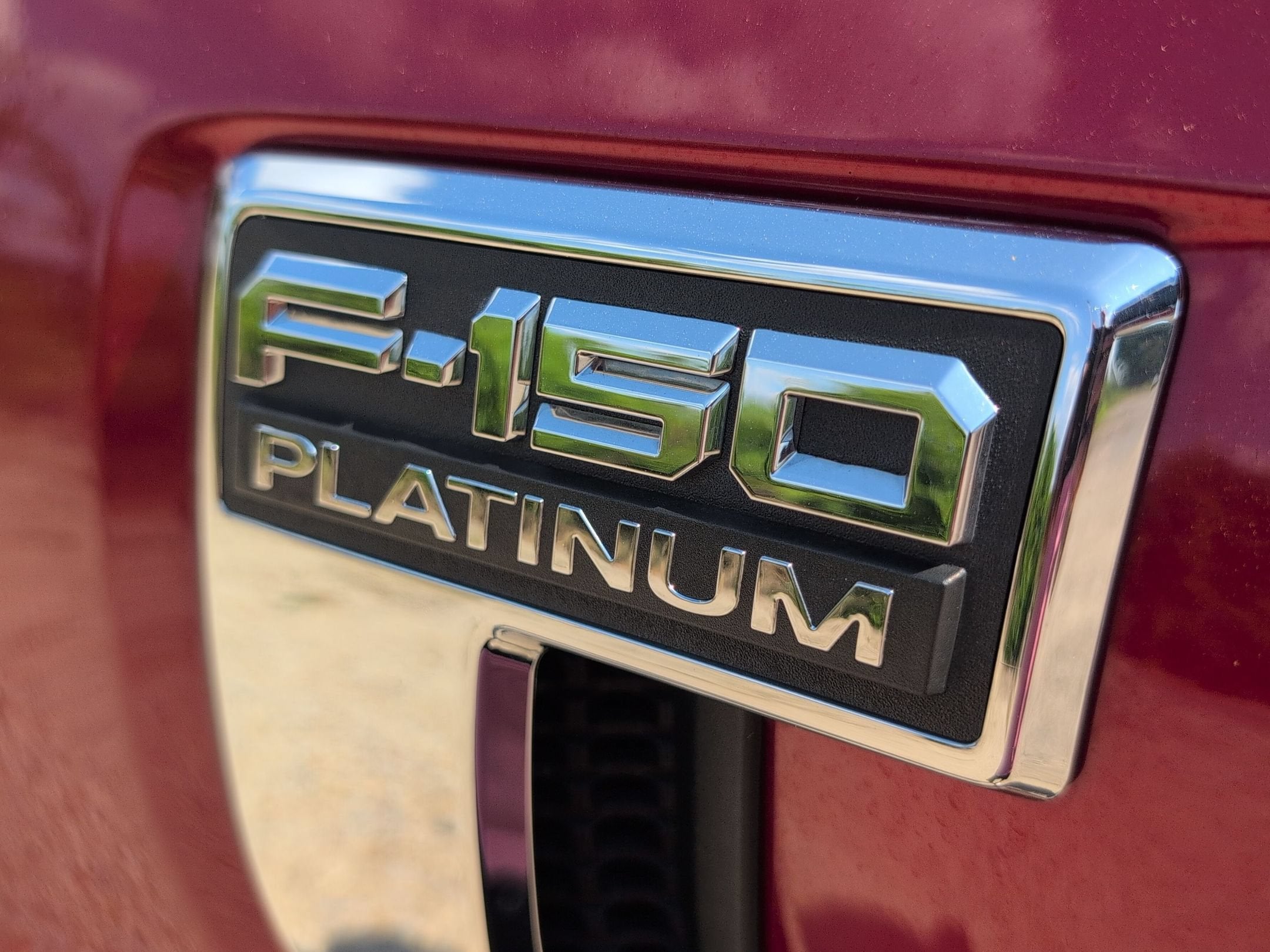 2022 Ford F-150 Platinum