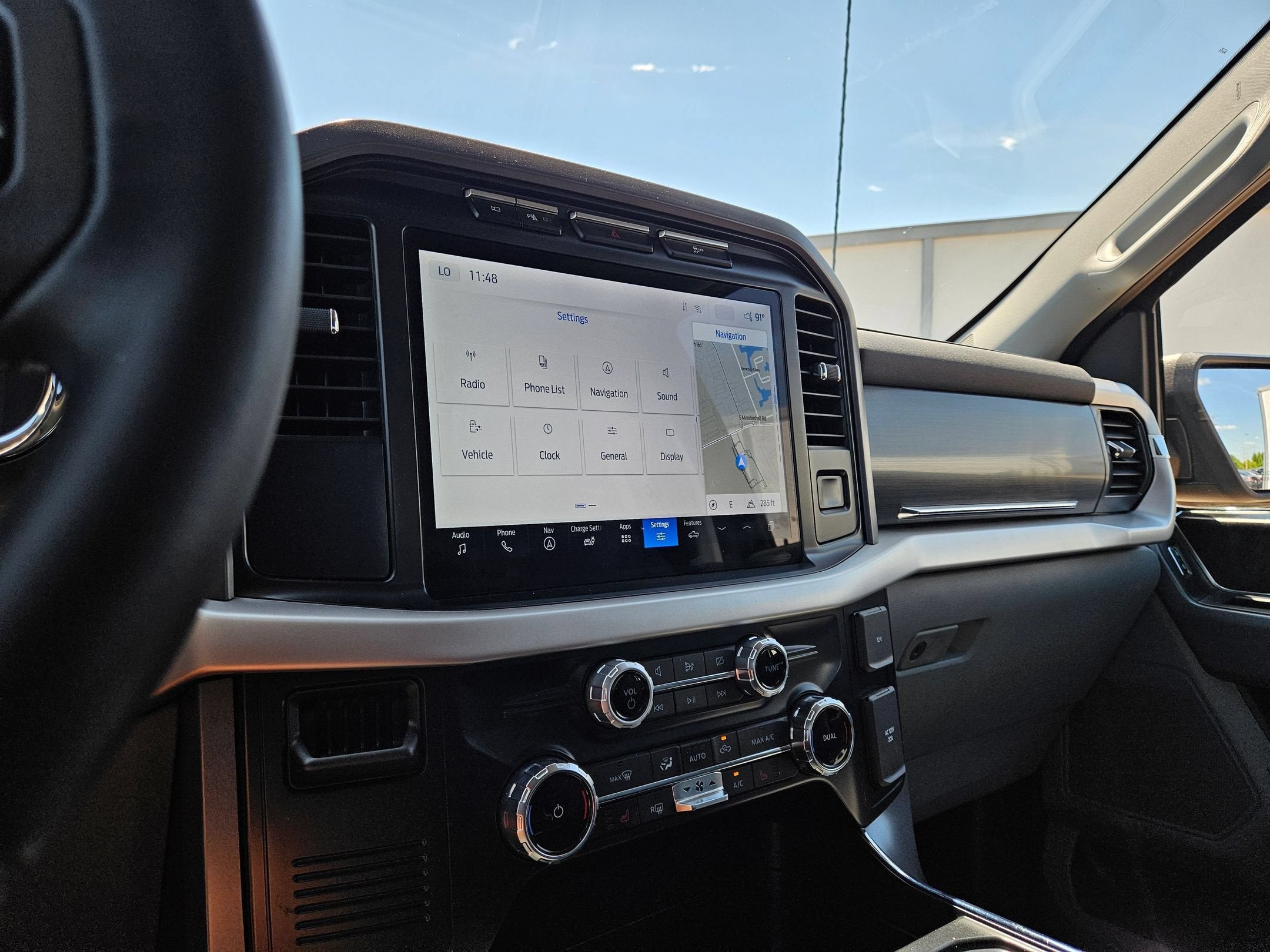 2023 Ford F-150 Lightning XLT