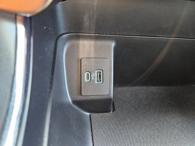 2023 Ford F-150 Lightning XLT