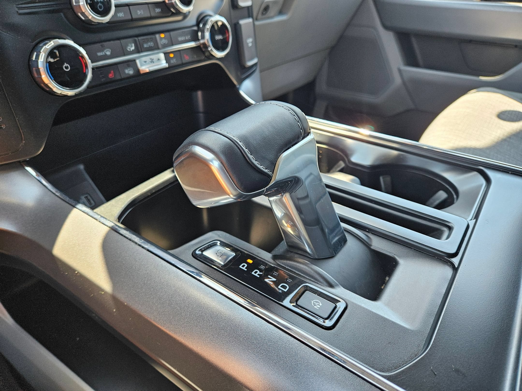 2023 Ford F-150 Lightning XLT
