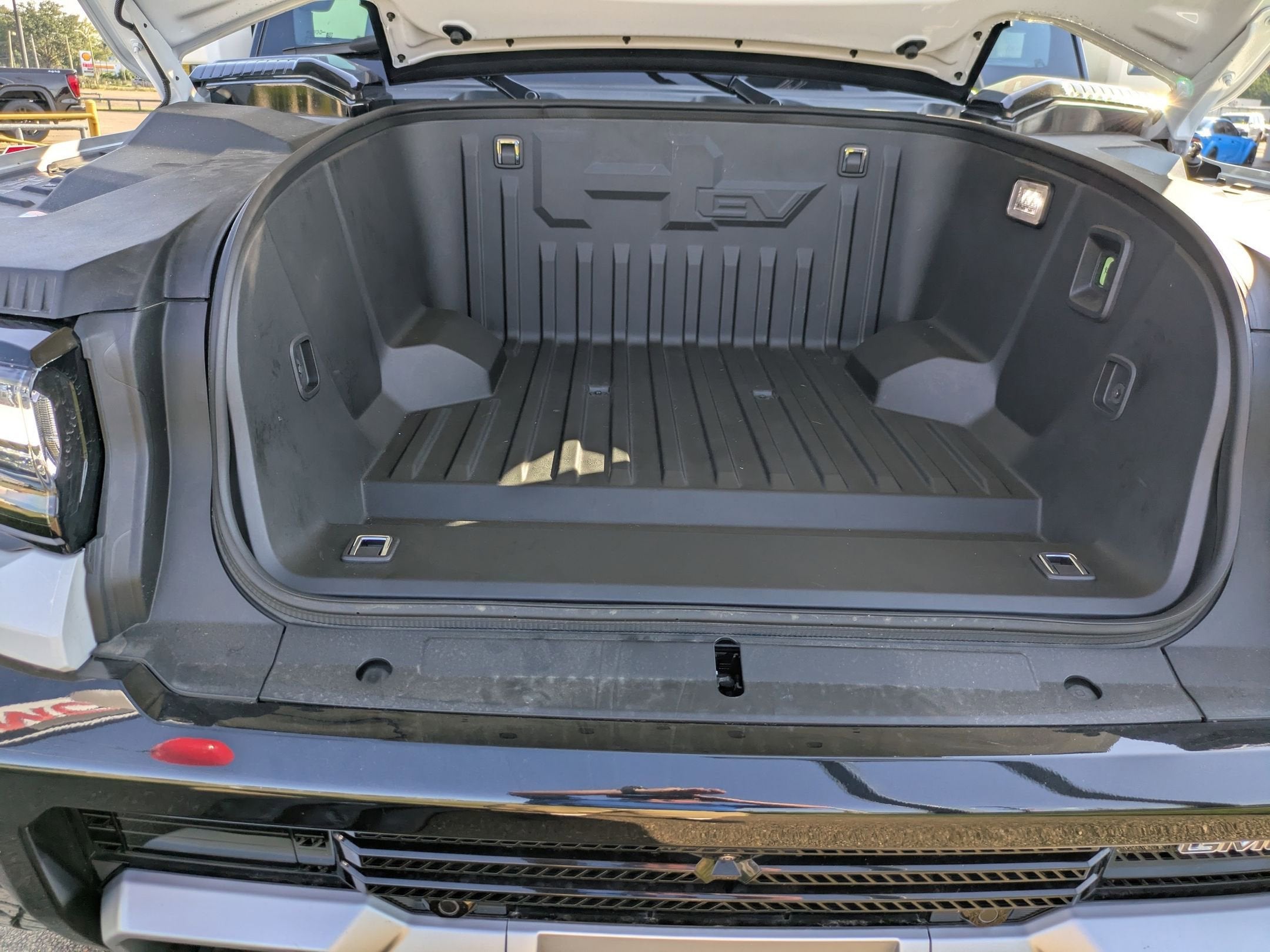 2025 GMC HUMMER EV SUV 3X