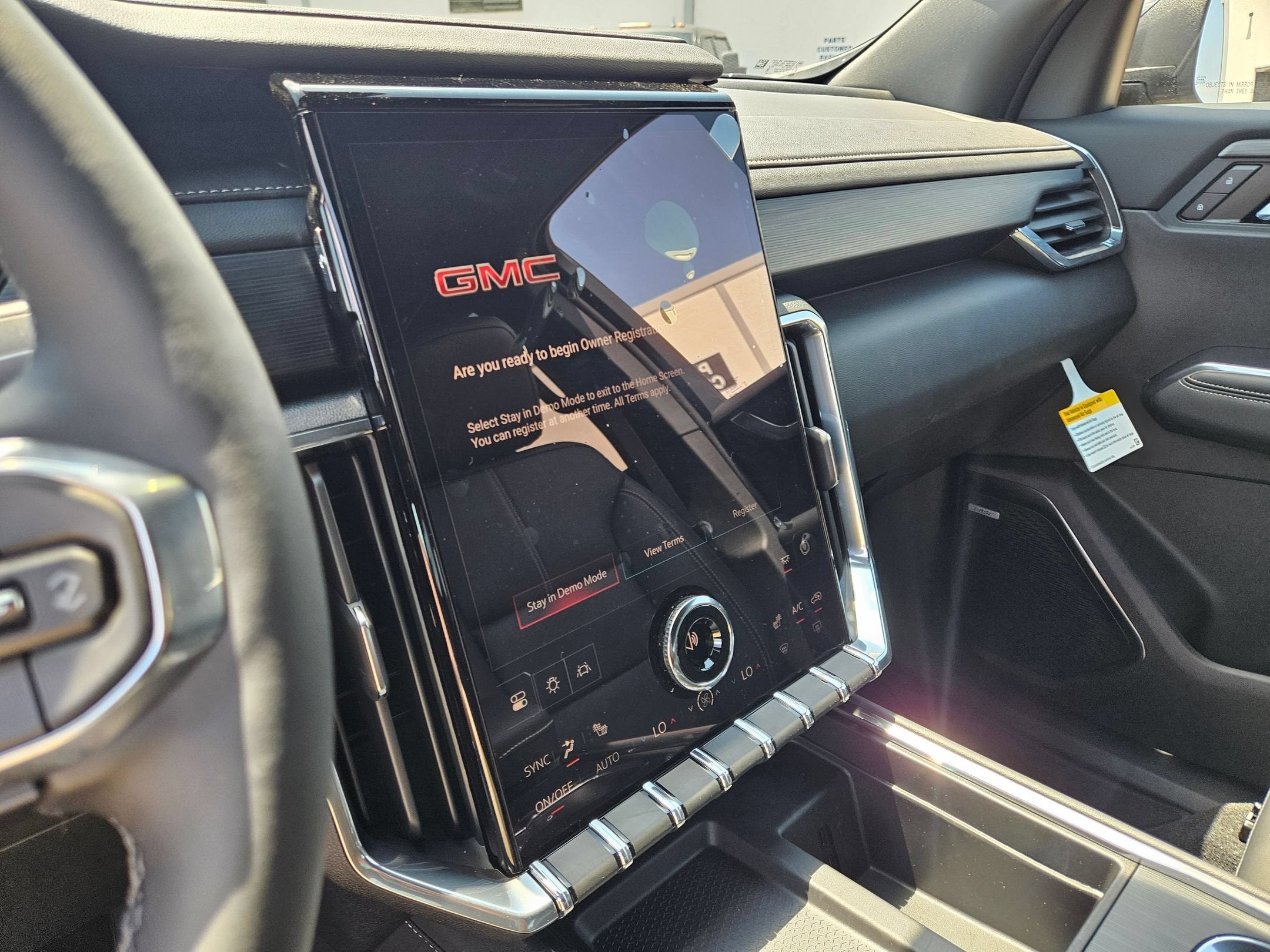 2026 GMC Acadia Elevation - Photo 15