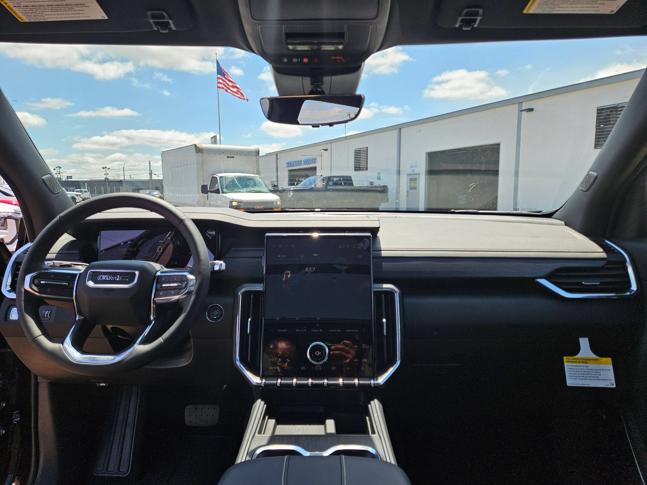 2026 GMC Acadia Elevation - Photo 28