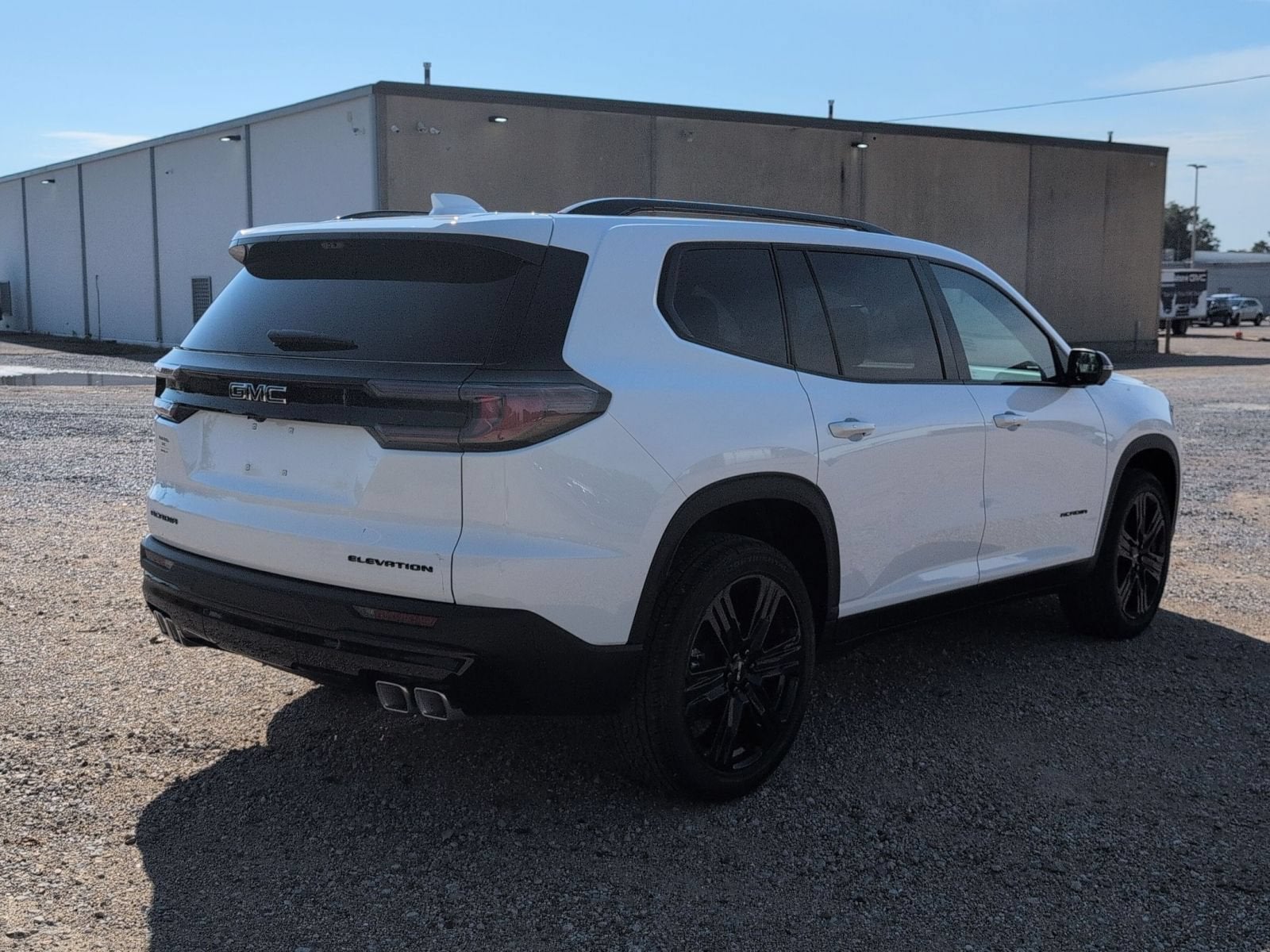 2027 GMC Acadia Elevation