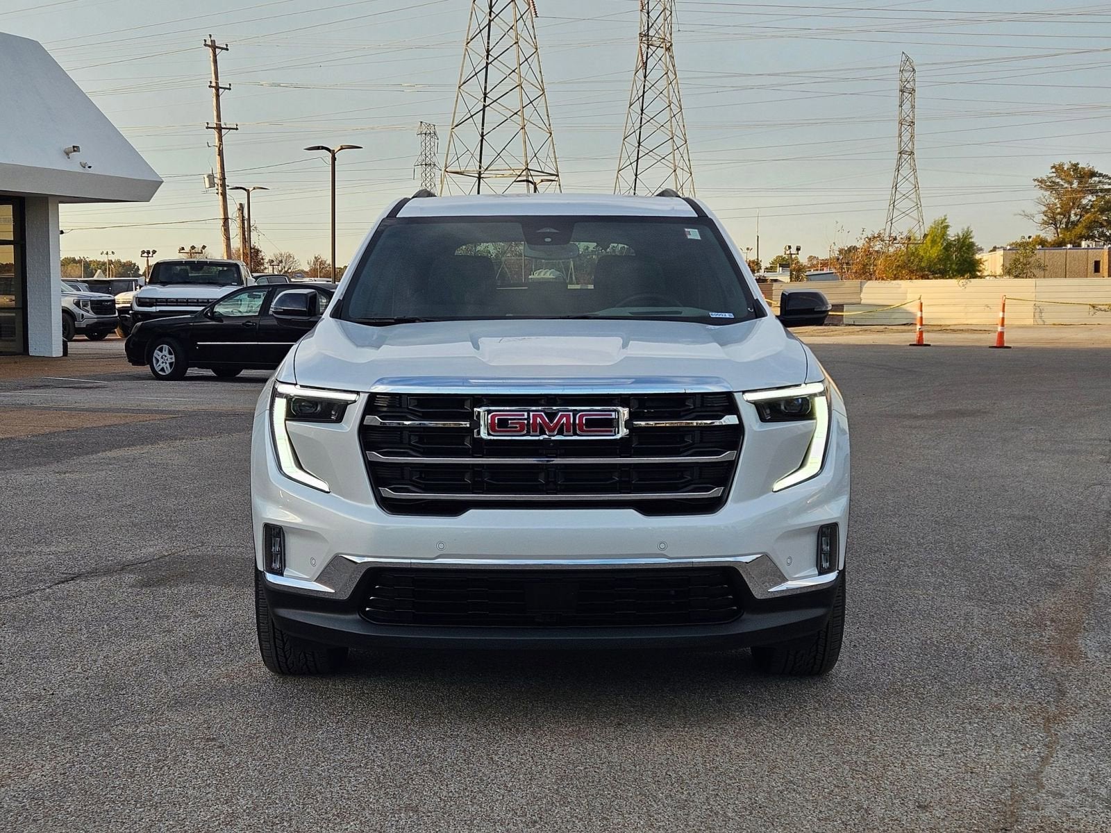 2025 GMC Acadia Elevation