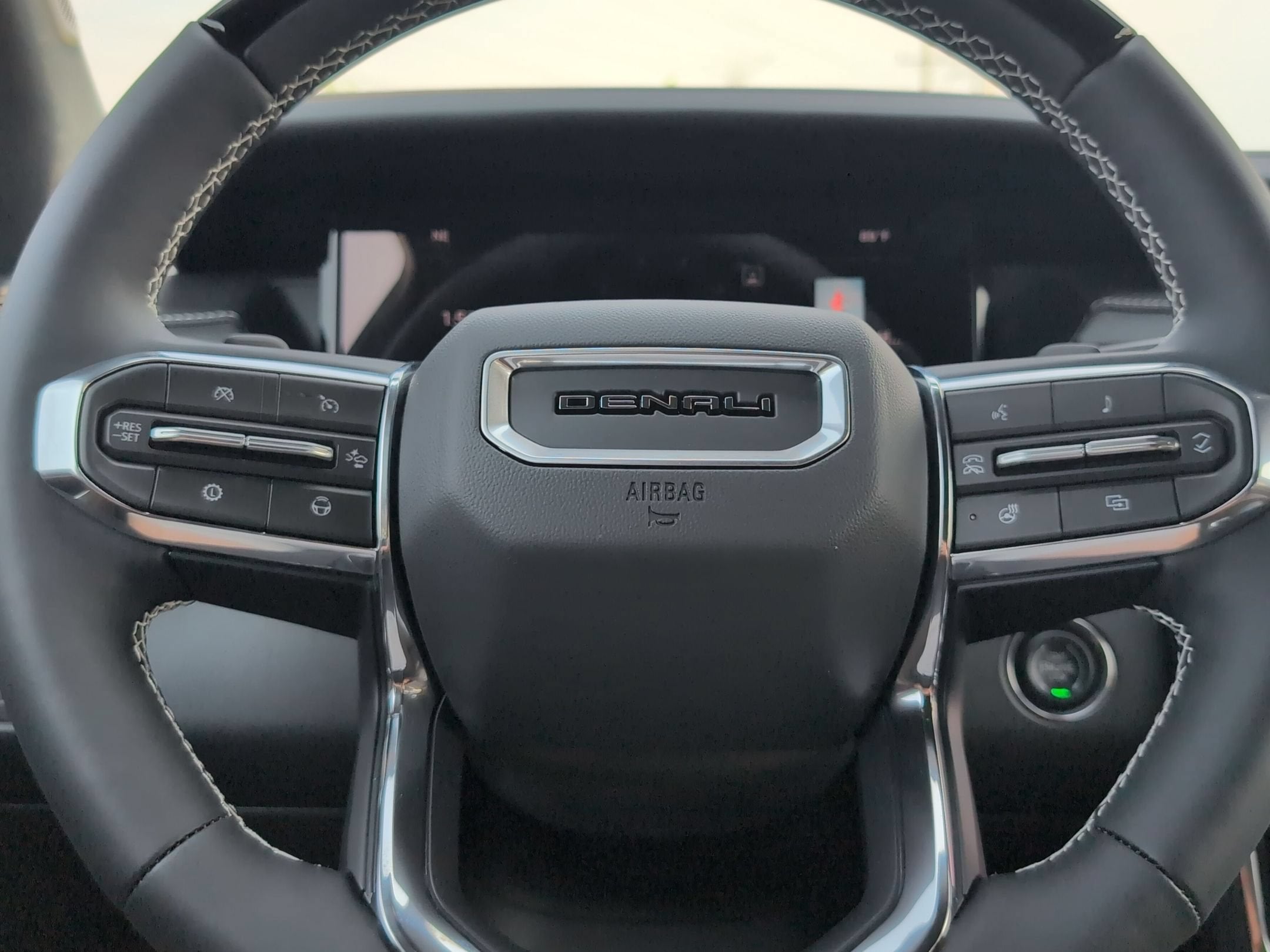 2027 GMC Acadia Denali Ultimate