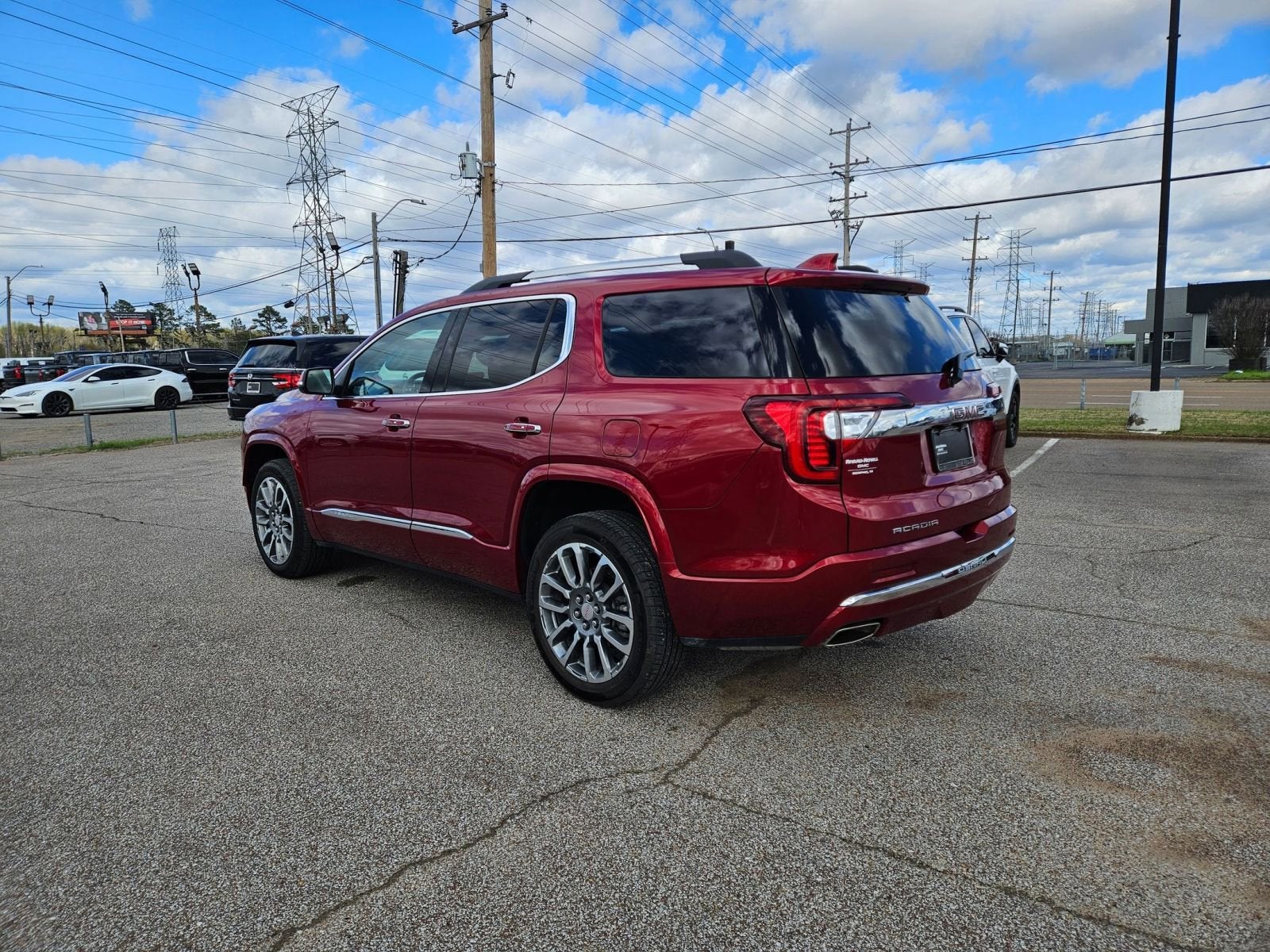 2023 GMC Acadia Denali
