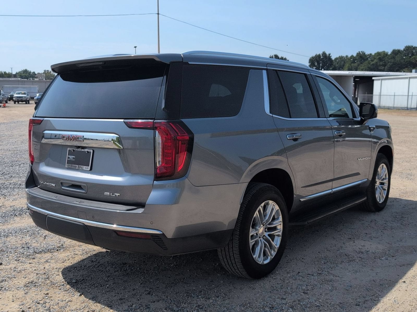 2022 GMC Yukon SLT