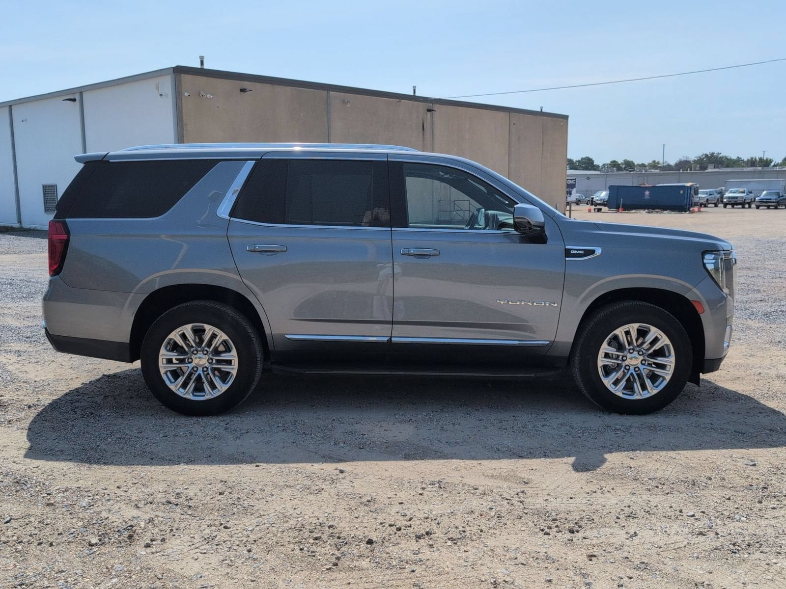 2022 GMC Yukon SLT