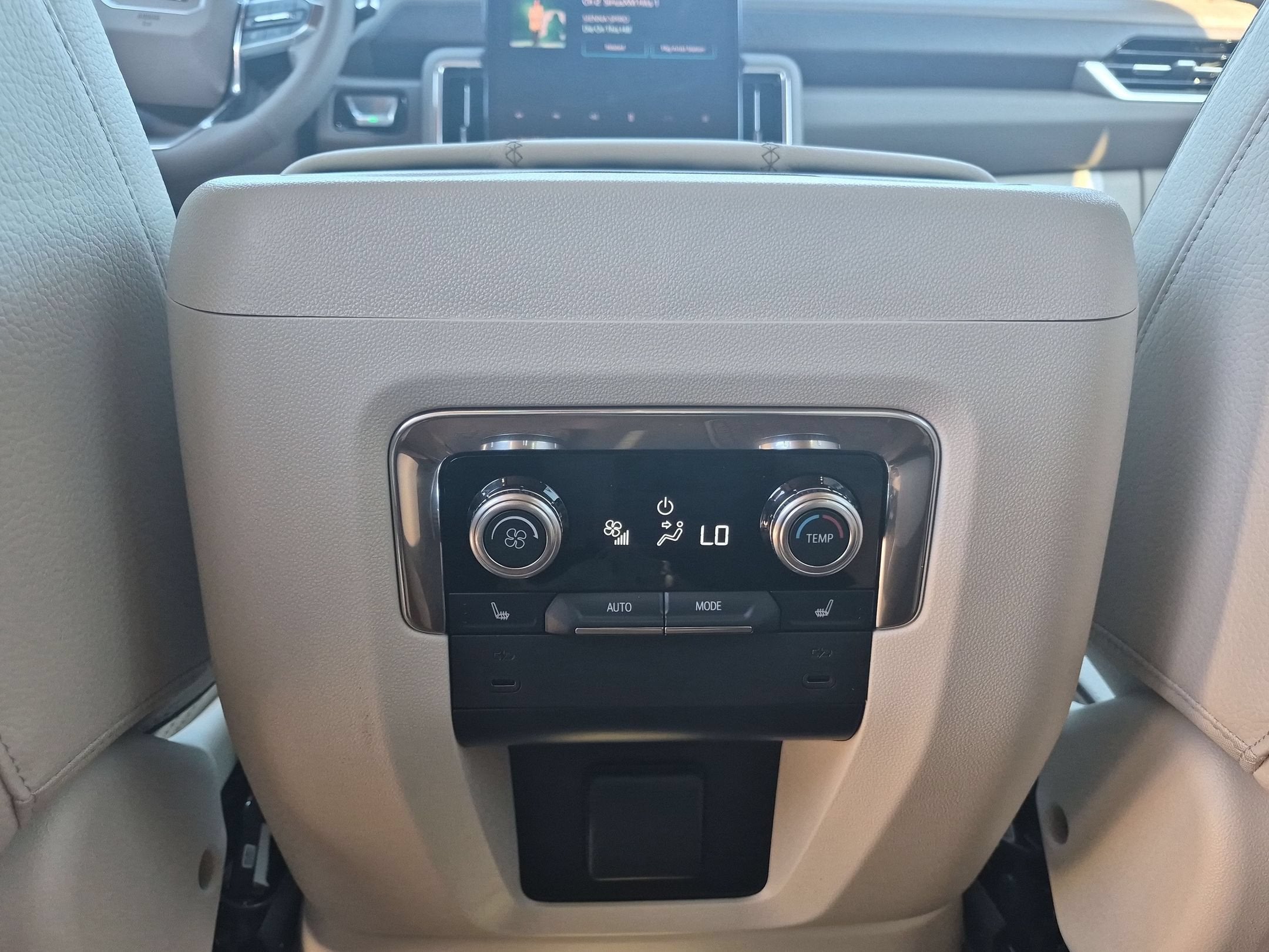 2027 GMC Yukon Denali