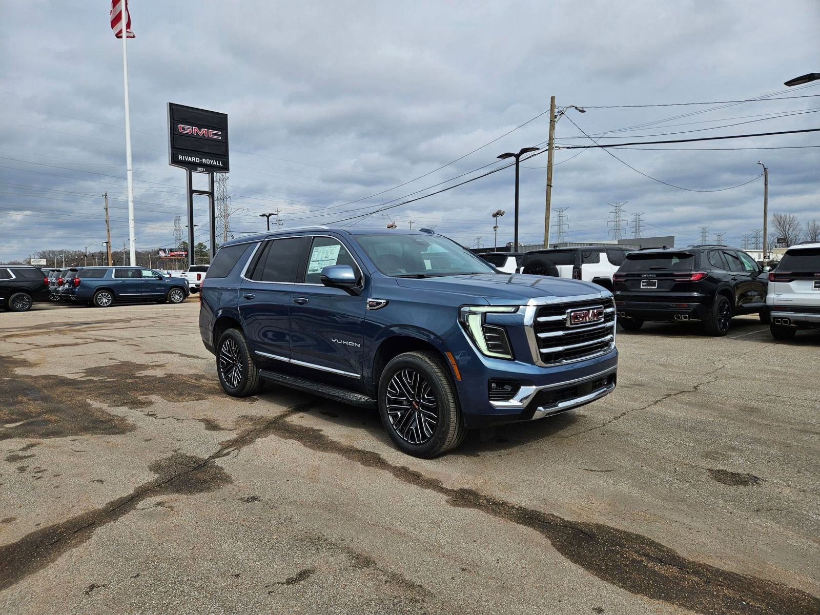 2026 GMC Yukon Elevation