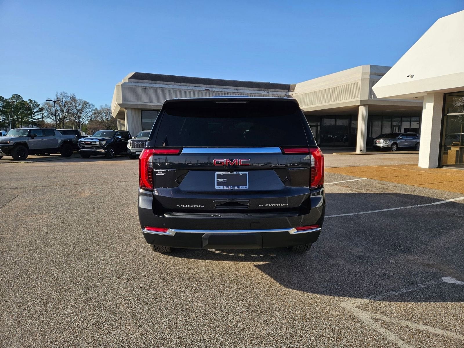 2026 GMC Yukon Elevation