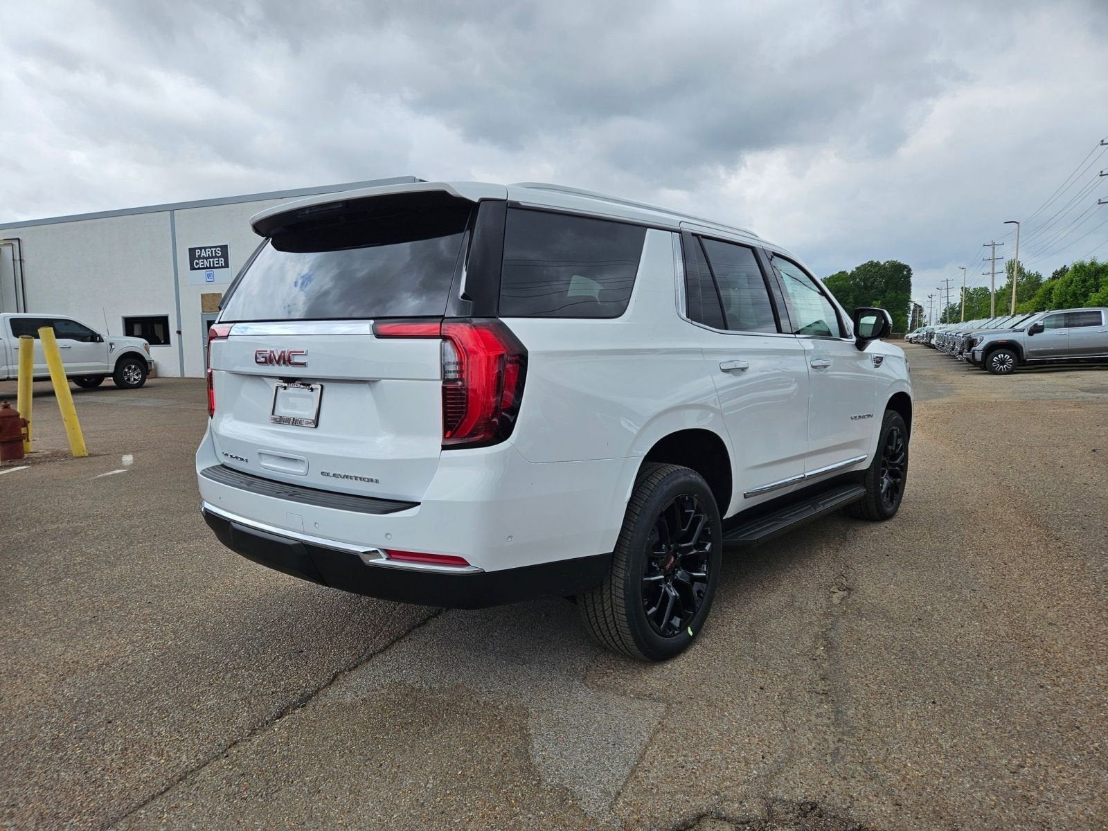 2026 GMC Yukon Elevation