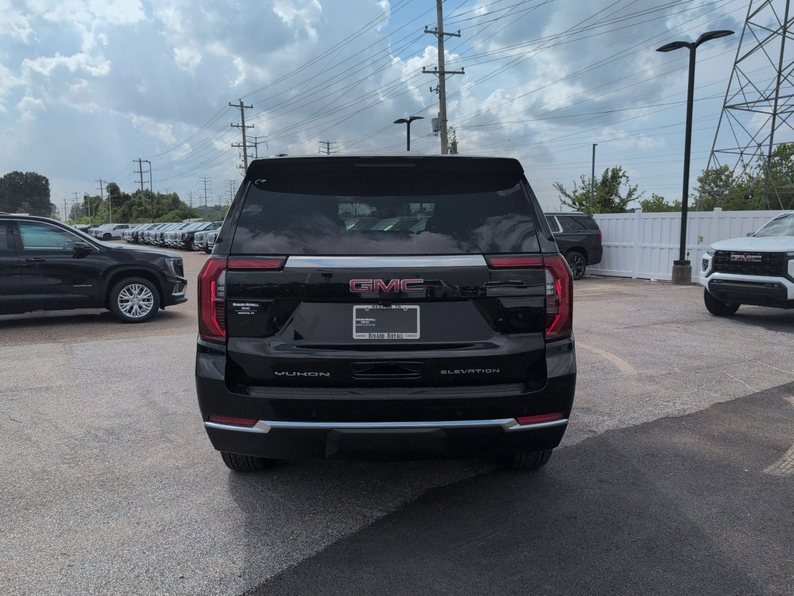2026 GMC Yukon Elevation