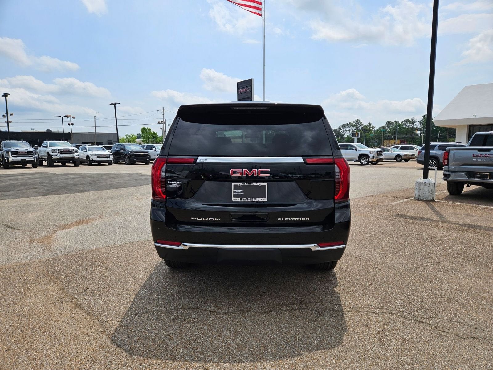 2026 GMC Yukon Elevation