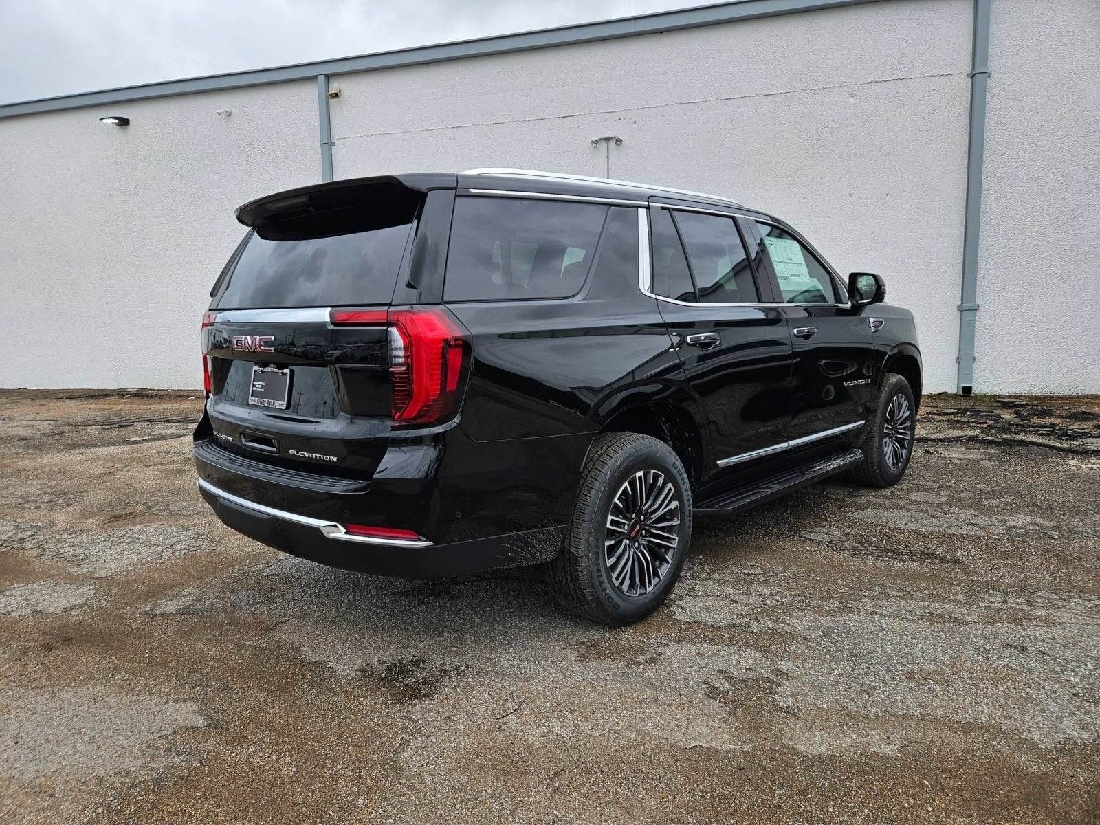 2026 GMC Yukon Elevation