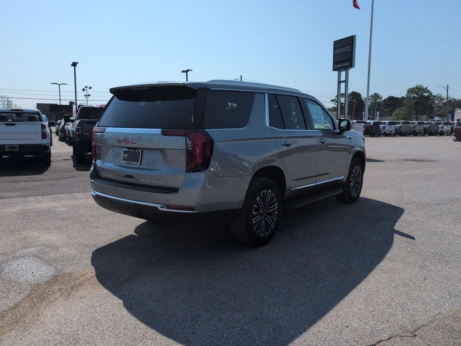 2026 GMC Yukon Elevation