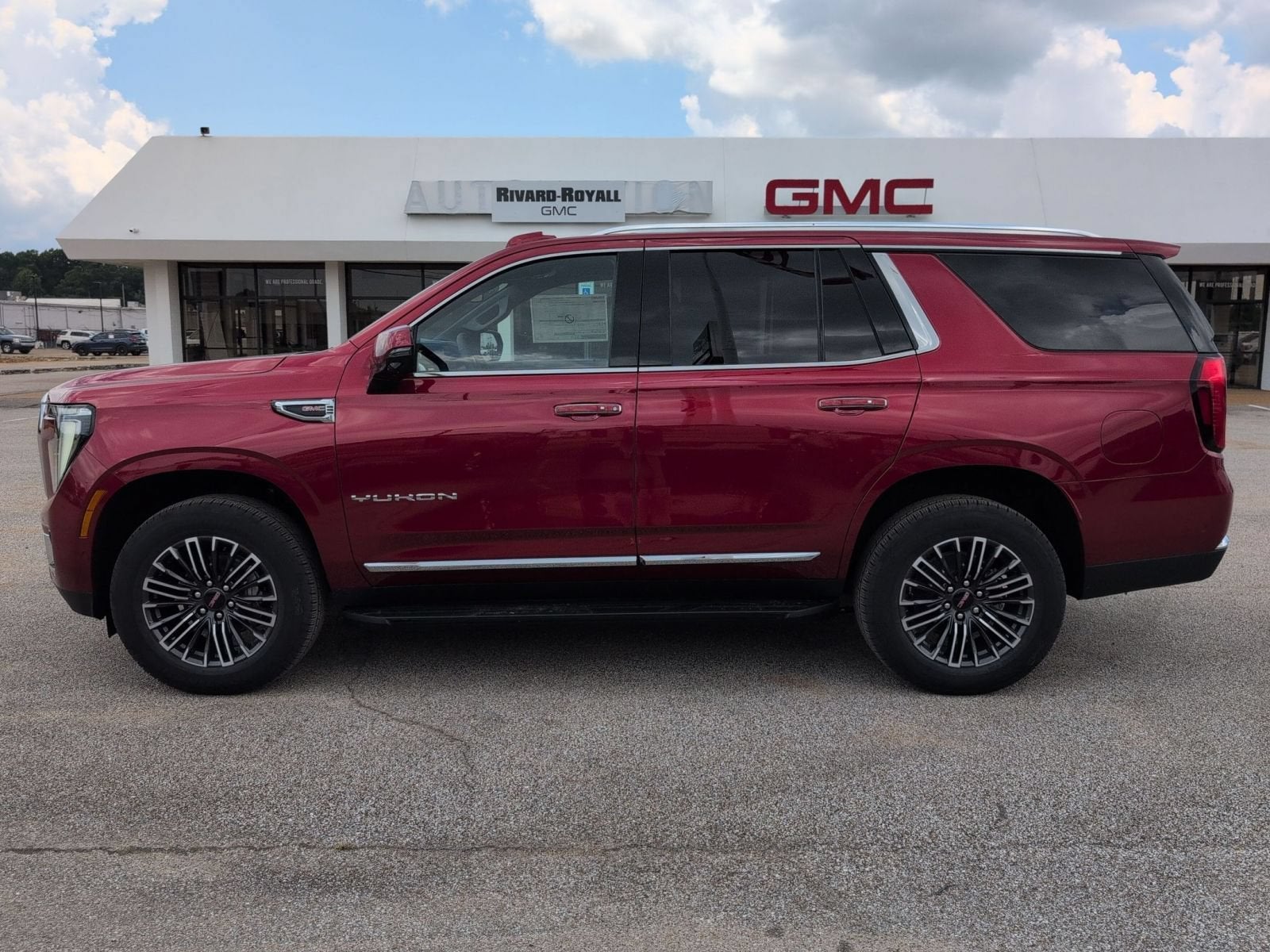 2026 GMC Yukon Elevation