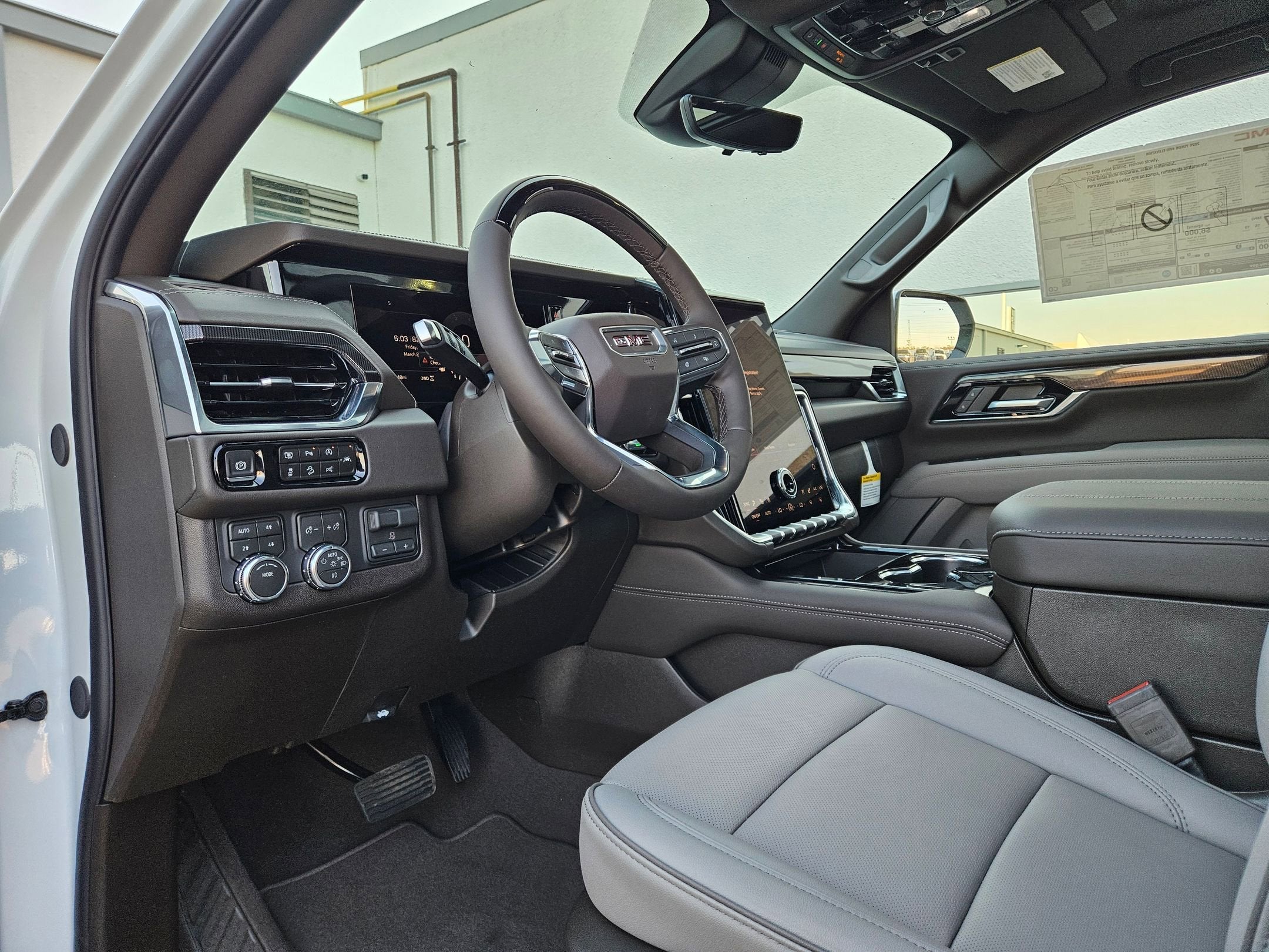 2026 GMC Yukon Elevation