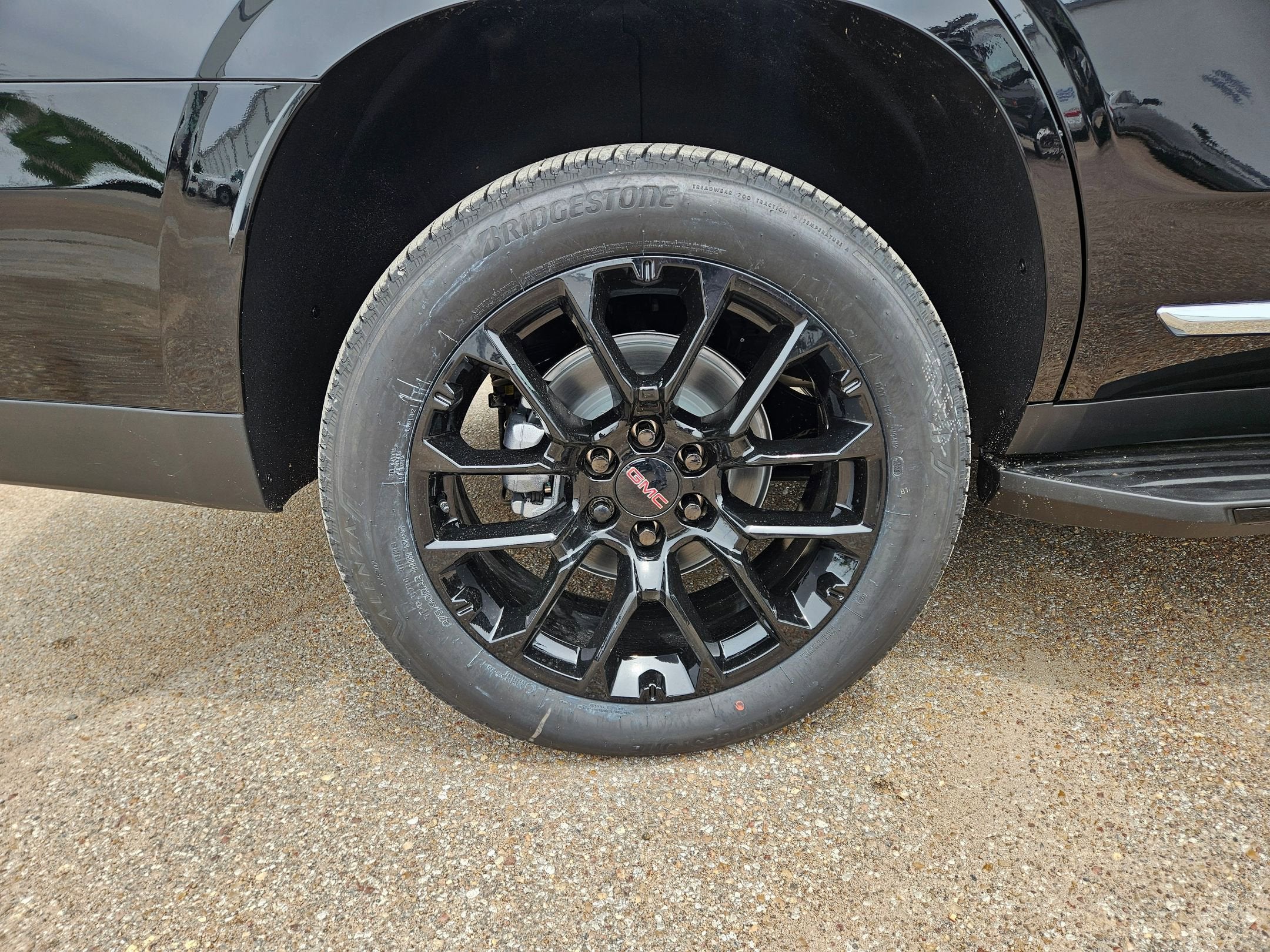 2026 GMC Yukon Elevation - Photo 30